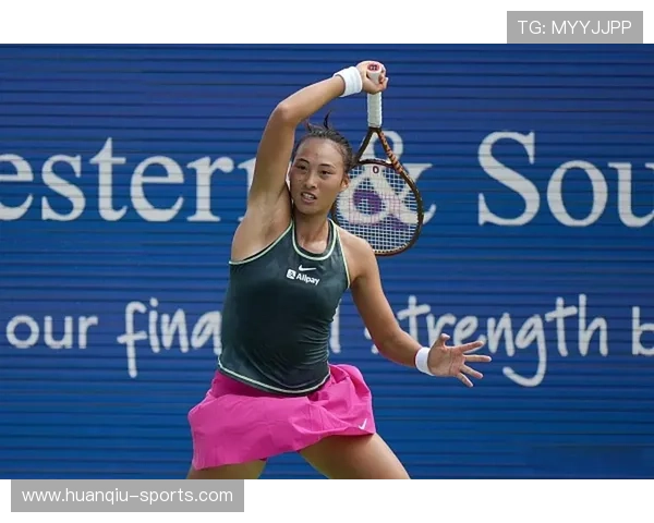 郑钦文重返WTA前五创个人新高 斯瓦泰克跌至第七位